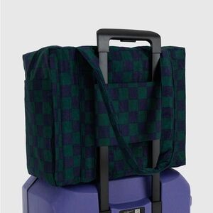 NWT Baggu small cloud carry on bag